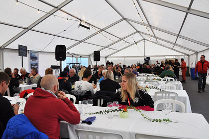 Tryck f&ouml;r st&ouml;rre bild!